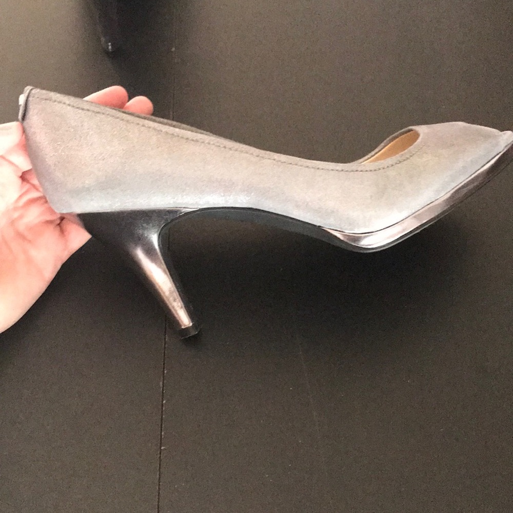 Beautiful metallic shimmer heals
